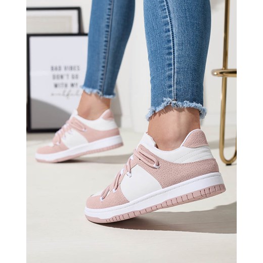 Sportowe sneakersy damskie w biało- różowym kolorze kolorze Riloxi - Obuwie Royalfashion.pl 40 royalfashion.pl