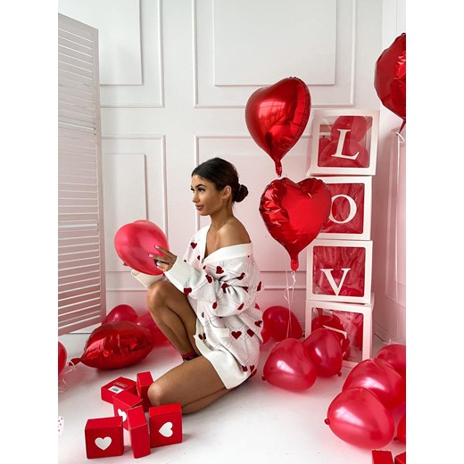SWETERKOWY KARDIGAN HEART MIELCZARKOWSKI POLSKI PRODUKT  -  BIAŁY + CZERWONE Mielczarkowski UNIWERSALNY STYLOWO
