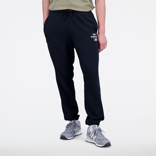 Spodnie męskie New Balance MP31515BK – czarne ze sklepu New Balance Poland w kategorii Spodnie męskie - zdjęcie 150950465