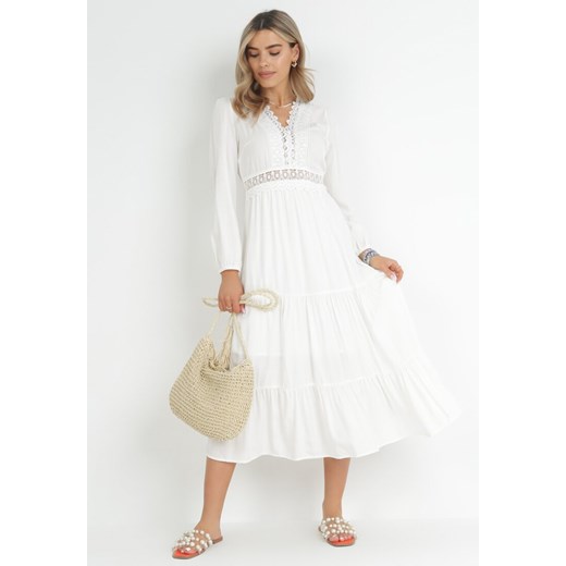 Biała Rozkloszowana Sukienka z Koronką Brightyn ze sklepu Born2be Odzież w kategorii Sukienki - zdjęcie 151104088