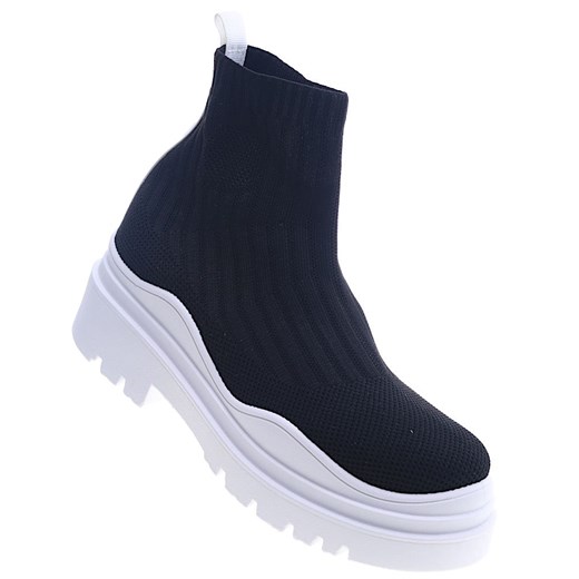 Botki Pantofelek24 bez zapięcia casual na platformie 