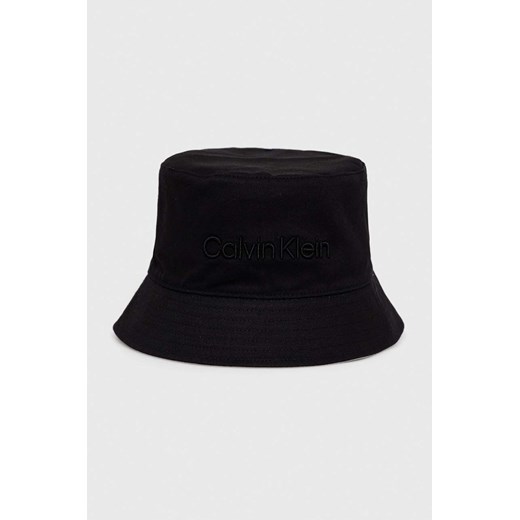 Calvin Klein kapelusz dwustronny bawełniany kolor czarny bawełniany ze sklepu ANSWEAR.com w kategorii Kapelusze męskie - zdjęcie 151809095