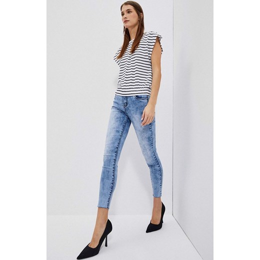 Dopasowane damskie jeansy w kolorze jasnoniebieskim 4020, Kolor niebieski, Rozmiar XS, Moodo ze sklepu Primodo w kategorii Jeansy damskie - zdjęcie 152147126