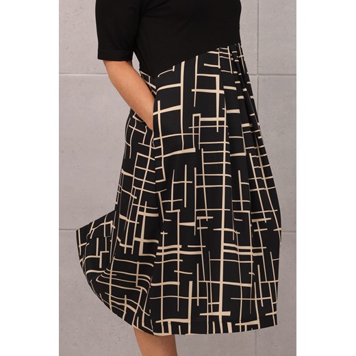 Wyszczuplająca sukienka 42-50 - 48 - kratka Femimoda 46 femimoda.pl