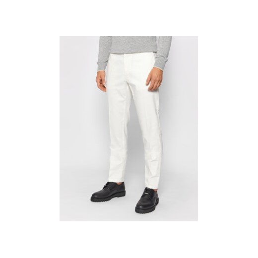 Trussardi Spodnie materiałowe 52P00000 Biały Aviator Fit Trussardi 52 wyprzedaż MODIVO