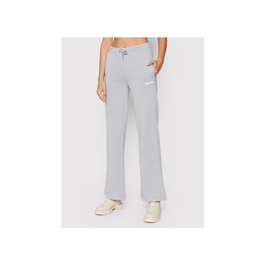 Calvin Klein Jeans Spodnie dresowe J20J217293 Szary Relaxed Fit XS wyprzedaż MODIVO