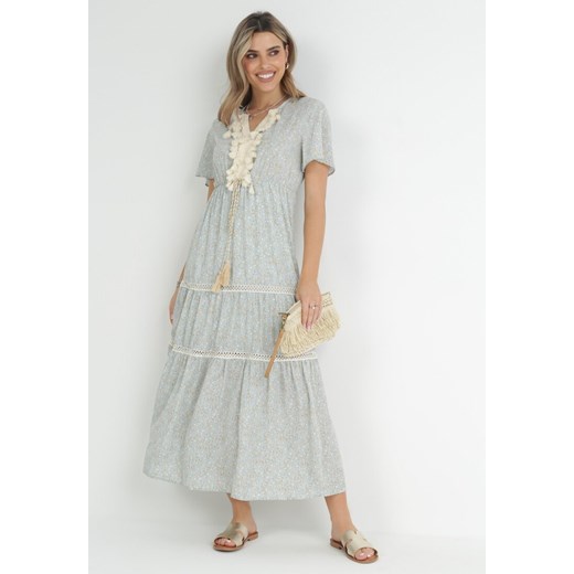 Jasnoniebieska Sukienka Maxi z Gumką w Pasie i Chwostami w Kwiaty Patrisce ze sklepu Born2be Odzież w kategorii Sukienki - zdjęcie 152904325