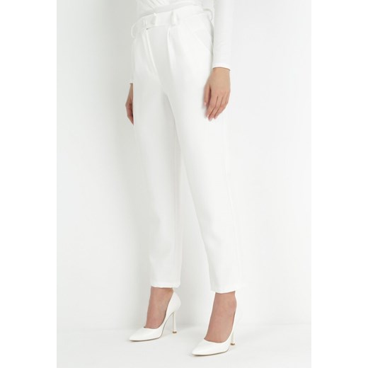 Białe Spodnie Cygaretki z Wysokim Stanem i Gumką w Pasie Elexis ze sklepu Born2be Odzież w kategorii Spodnie damskie - zdjęcie 153232208