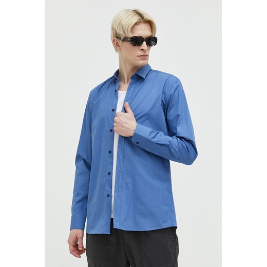 HUGO koszula bawełniana męska kolor niebieski slim z kołnierzykiem klasycznym ze sklepu ANSWEAR.com w kategorii Koszule męskie - zdjęcie 153280668
