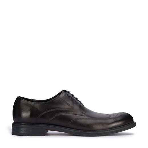 Męskie buty derby skórzane z płaskim szwem czarne ze sklepu WITTCHEN w kategorii Buty eleganckie męskie - zdjęcie 153725156