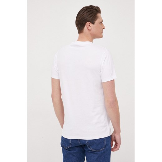 Biały t-shirt męski Guess młodzieżowy 
