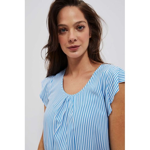 Luźna koszula z krótkim rękawem biało niebieska ze sklepu Moodo.pl w kategorii Bluzki damskie - zdjęcie 154074966