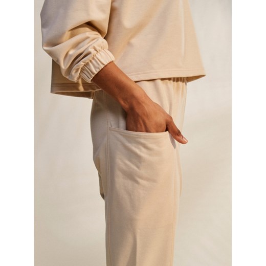 Damskie spodnie dresowe Roxy Next Set Drop Crotch Joggers - kremowe L Sportstylestory.com
