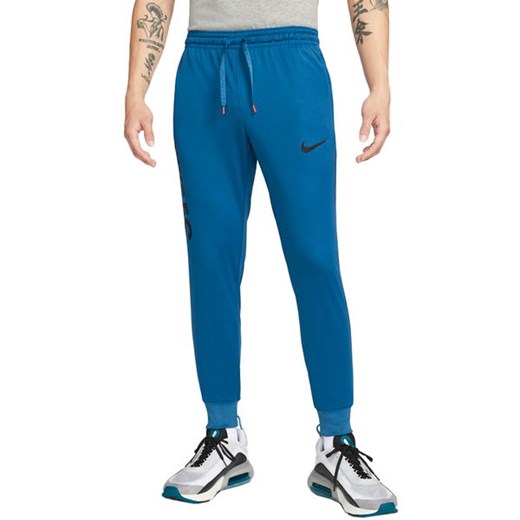 Spodnie dresowe męskie Dri-FIT FC Libero Nike ze sklepu SPORT-SHOP.pl w kategorii Spodnie męskie - zdjęcie 154251829