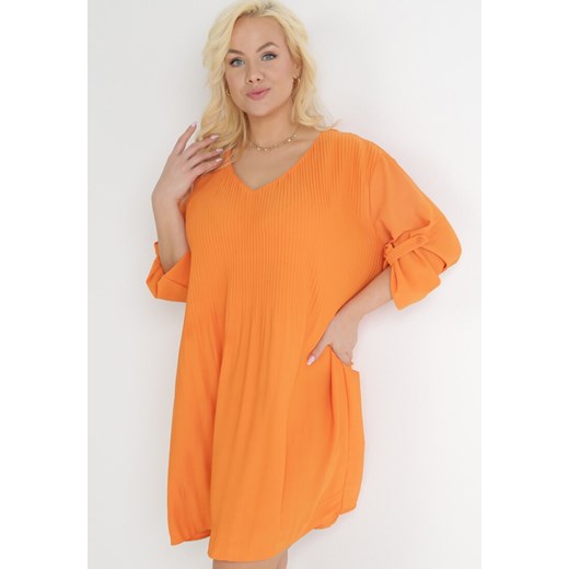 Pomarańczowa Rozkloszowana Sukienka Mini z Plisowaniem Telesi 2XL wyprzedaż Born2be Odzież