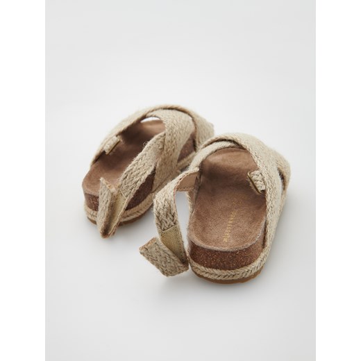 Sandały dziecięce Reserved na rzepy 