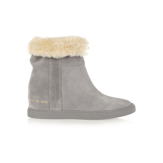 Faux shearling-lined suede wedge ankle boots net-a-porter szary 