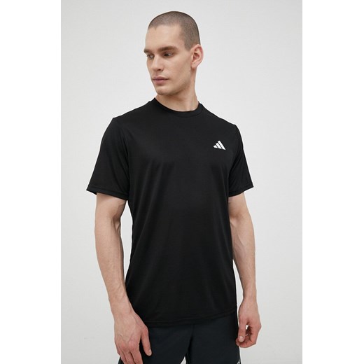 adidas Performance t-shirt treningowy Train Essentials kolor czarny gładki IC7428 ze sklepu ANSWEAR.com w kategorii T-shirty męskie - zdjęcie 155831407