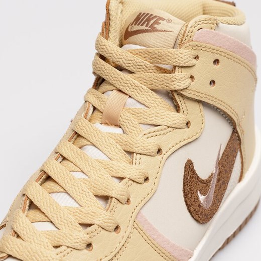 NIKE WMNS DUNK HIGH UP Nike 42 Sizeer