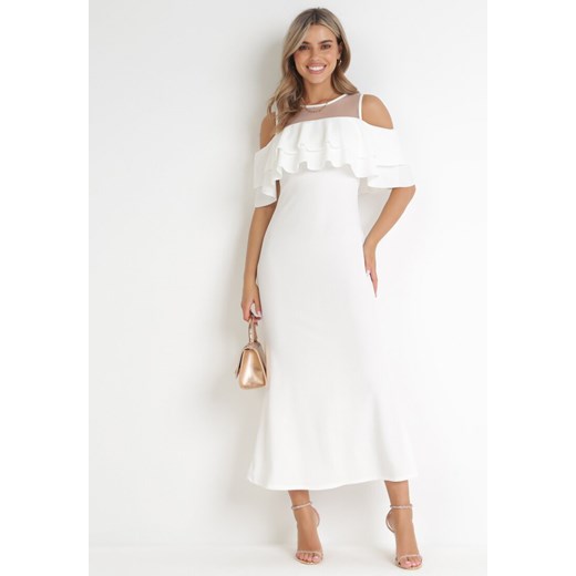 Biała Taliowana Sukienka bez Rękawów z Falbanką Cynanthe ze sklepu Born2be Odzież w kategorii Sukienki - zdjęcie 155937919