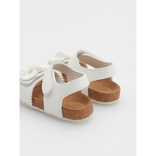 Sandały dziecięce Reserved 