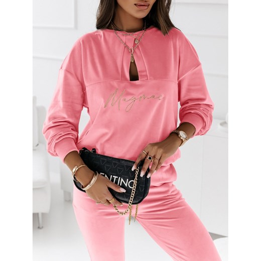 Dres welurowy spodnie + bluza z wycięciem na dekolcie - CINDI - pudrowy róż Magmac l/xl okazyjna cena magmac.pl