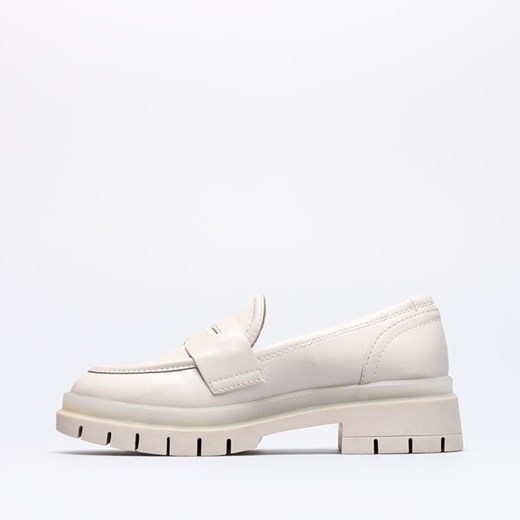 TAMARIS LOAFERS 35 IVO Tamaris 40 promocja Symbiosis
