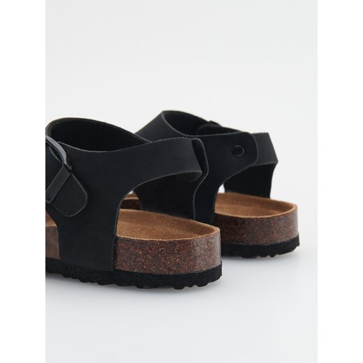 Reserved - Sandały z klamrami - Czarny Reserved 28 Reserved