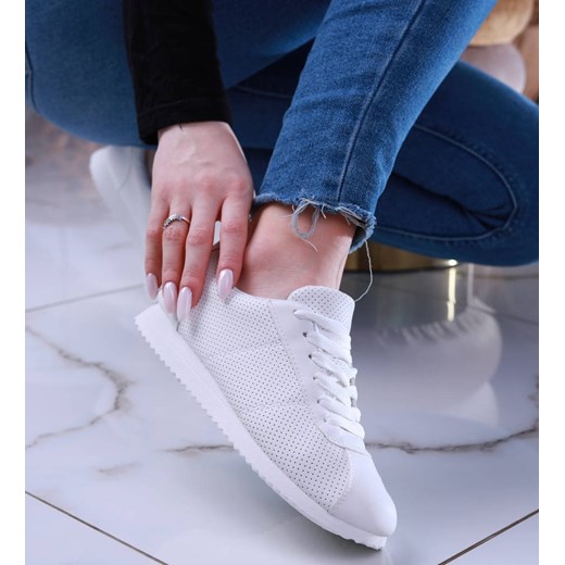 Białe damskie buty sportowe /C5-3 13815 S301/ ze sklepu Pantofelek24.pl w kategorii Buty sportowe damskie - zdjęcie 156208955
