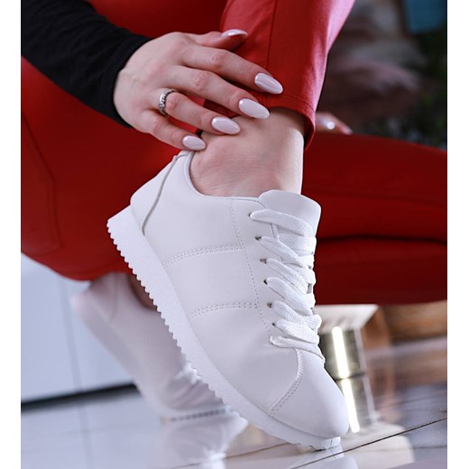 Wiązane białe buty sportowe /B1-2 13767 S396/ ze sklepu Pantofelek24.pl w kategorii Buty sportowe damskie - zdjęcie 156235955