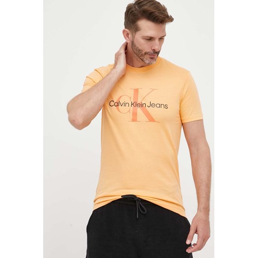 Calvin Klein Jeans t-shirt bawełniany kolor pomarańczowy z nadrukiem M ANSWEAR.com