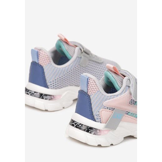 Buty sportowe dziecięce Born2be sznurowane