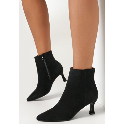 Czarne Botki na Niskim Obcasie ze Szpiczastym Noskiem Zatira 41 okazyjna cena born2be.pl