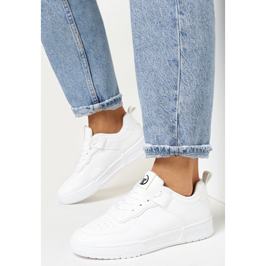 Buty sportowe damskie Born2be sneakersy skórzane białe sznurowane wiosenne 