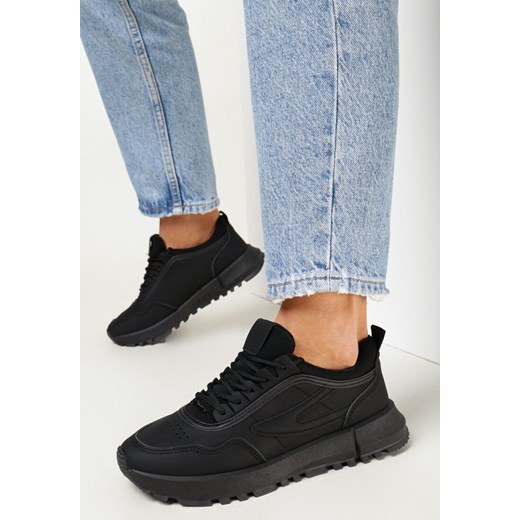 Czarne Sneakersy na Płaskiej Podeszwie z Wycięciami i Przeszyciami Anyiah 39 wyprzedaż born2be.pl