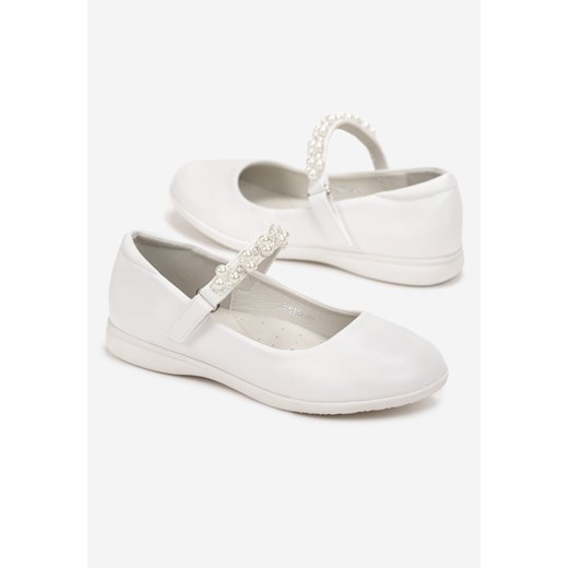 Buty komunijne Born2be