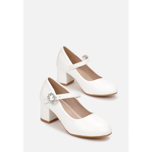 Półbuty dziecięce Born2be z klamrą 