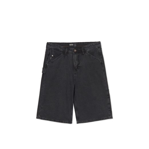 Cropp - Czarne szorty jeansowe loose - czarny ze sklepu Cropp w kategorii Spodenki męskie - zdjęcie 156856318