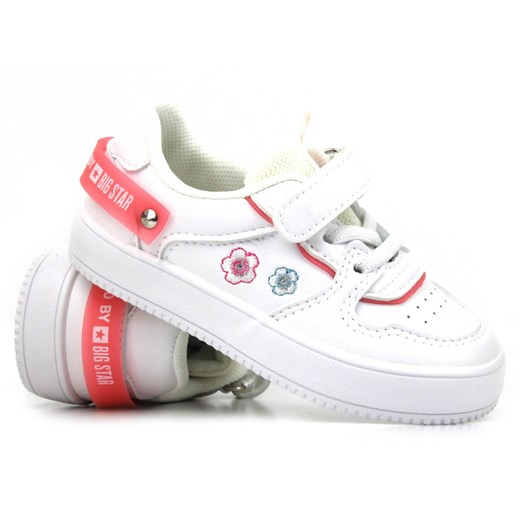 Buty sportowe dla dziewczynki - Big Star JJ374082, białe ze sklepu ulubioneobuwie w kategorii Buty sportowe dziecięce - zdjęcie 157030667