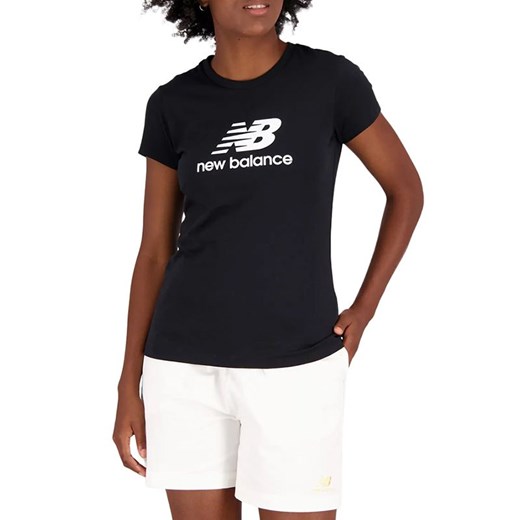 Koszulka New Balance WT31546BK - czarna ze sklepu streetstyle24.pl w kategorii Bluzki damskie - zdjęcie 157031276