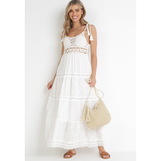 Biała Sukienka Maxi z Szydełkową Górą i Haftem Serdrei ze sklepu Born2be Odzież w kategorii Sukienki - zdjęcie 157115985