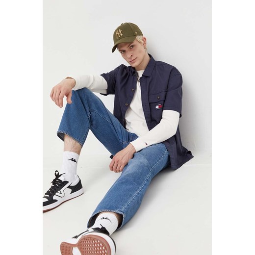 Tommy Jeans koszula bawełniana męska kolor granatowy relaxed z kołnierzykiem Tommy Jeans L ANSWEAR.com