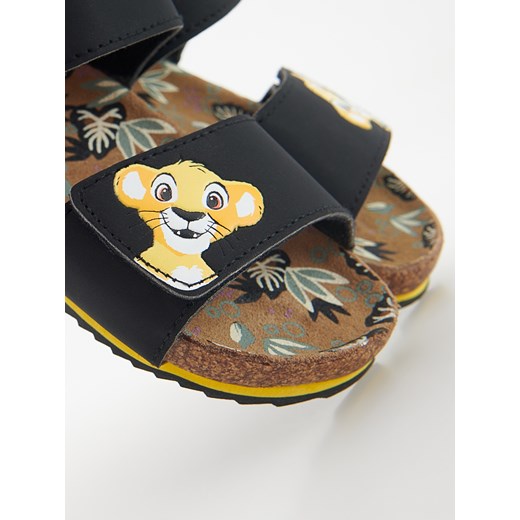 Sandały dziecięce Reserved na rzepy 