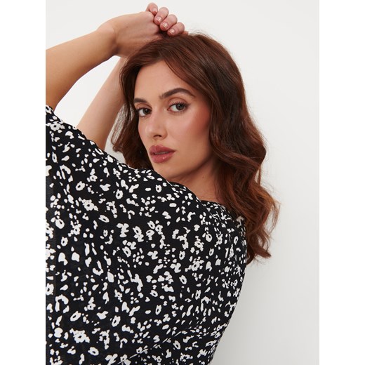 Mohito - Wzorzysta bluzka z wiskozy - Czarny Mohito 38 Mohito