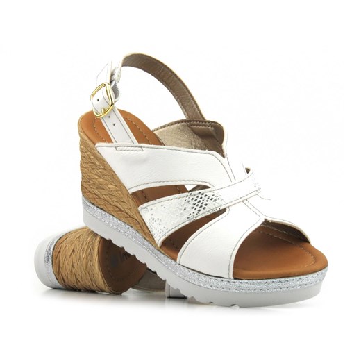 Sandały damskie na koturnie - INBLU FG-36, białe ze sklepu ulubioneobuwie w kategorii Sandały damskie - zdjęcie 157476738