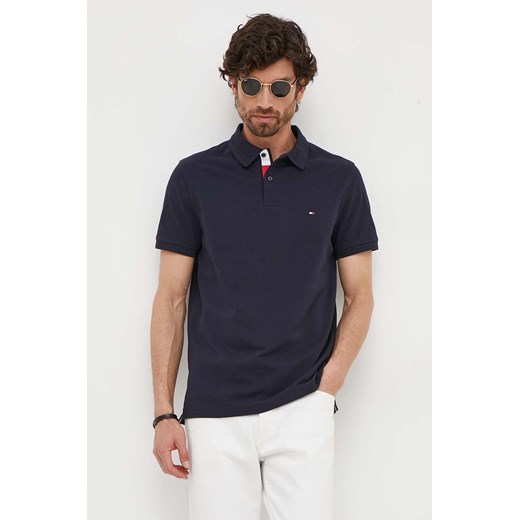 Tommy Hilfiger polo bawełniane kolor granatowy gładki ze sklepu ANSWEAR.com w kategorii T-shirty męskie - zdjęcie 157504577