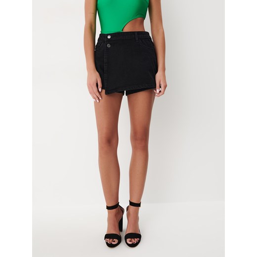 Mohito - Jeansowe spódnico-spodenki - Czarny Mohito 32 Mohito