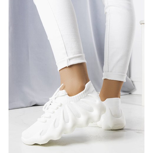 Białe przewiewne sneakersy Muriel Gemre 41 gemre promocyjna cena