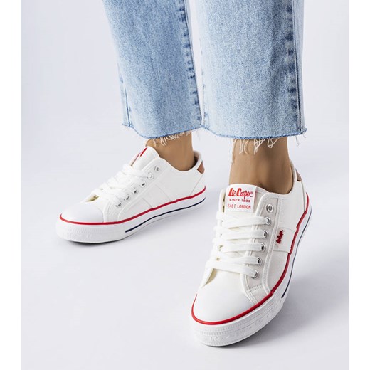 Białe trampki Lee Cooper LCW-22-31-0862L ze sklepu gemre w kategorii Trampki damskie - zdjęcie 157576299