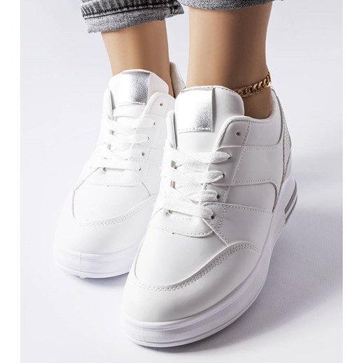 Białe sneakersy na koturnie CinqMars ze sklepu gemre w kategorii Buty sportowe damskie - zdjęcie 157580236